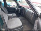Jeep Cherokee Sport Image 2