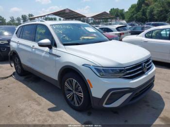 Salvage Volkswagen Tiguan