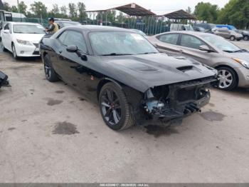  Salvage Dodge Challenger