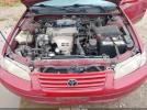 Toyota Camry Le Image 9