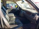 GMC Yukon Denali Image 4