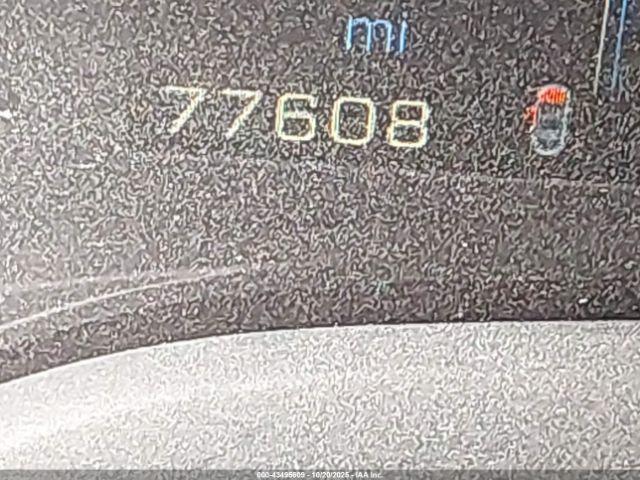 Cadillac SRX Luxury Collection Image 16