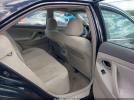Toyota Camry Le Image 6