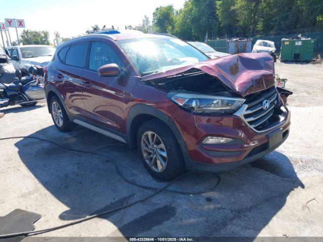  Salvage Hyundai TUCSON