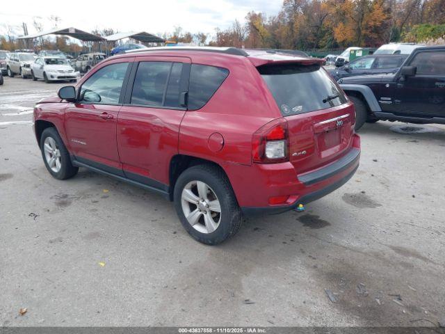 Jeep Compass Latitude Image 4