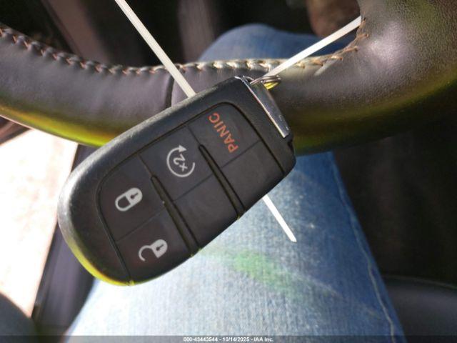 Jeep Compass Limited 4x4 Image 17