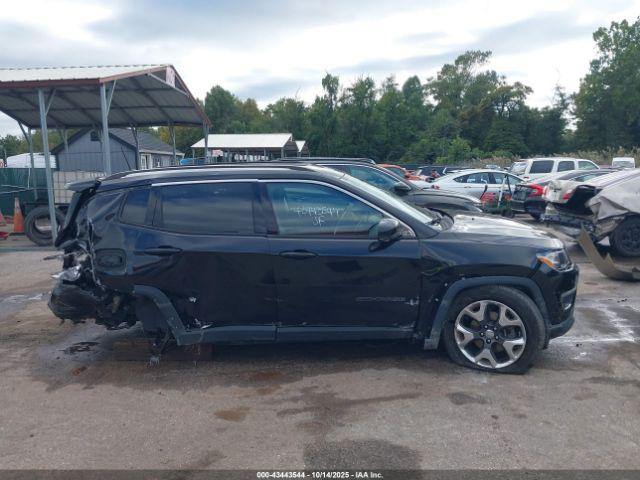 Jeep Compass Limited 4x4 Image 5
