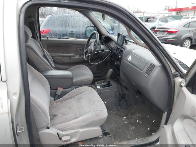 Toyota Tacoma Prerunner V6 Image 3