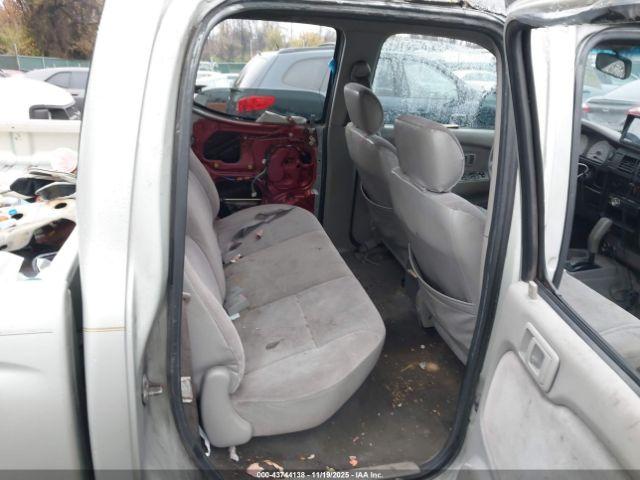 Toyota Tacoma Prerunner V6 Image 6