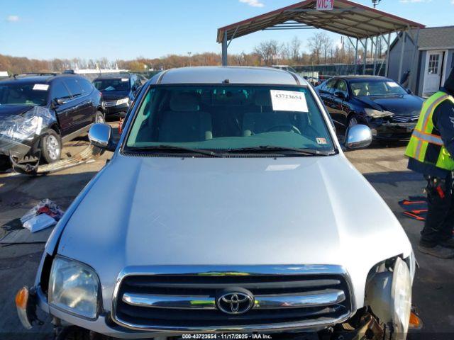 Toyota Tundra Sr5 V8 Image 16