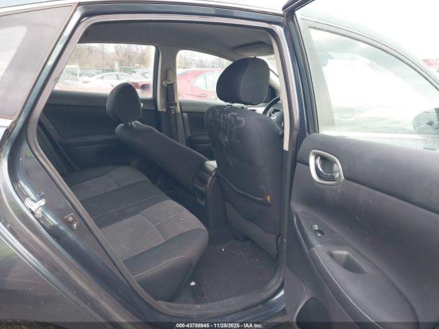 Nissan Sentra Sv Image 9