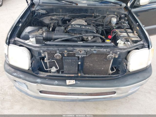 Toyota Tundra Sr5 V8 Image 11