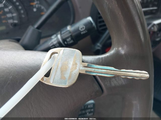 Toyota Tundra Sr5 V8 Image 13