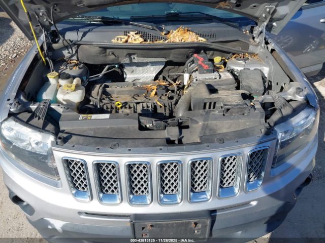 Jeep Compass Latitude Image 11