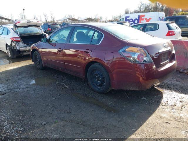 Nissan Altima 2.5 S Image 2