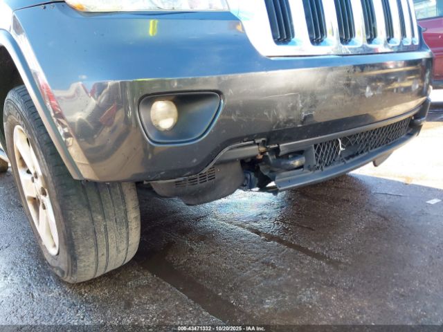 Jeep Grand Cherokee Laredo Image 8