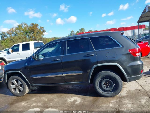 Jeep Grand Cherokee Laredo Image 11