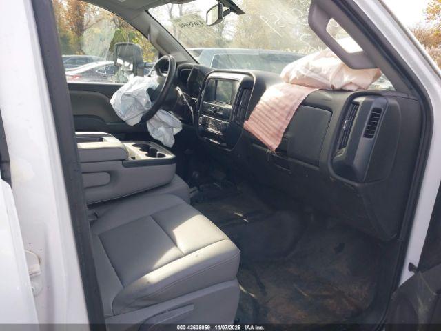 Chevrolet Silverado 3500 Wt Image 16