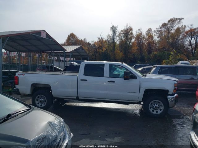 Chevrolet Silverado 3500 Wt Image 12