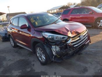 Salvage Hyundai TUCSON