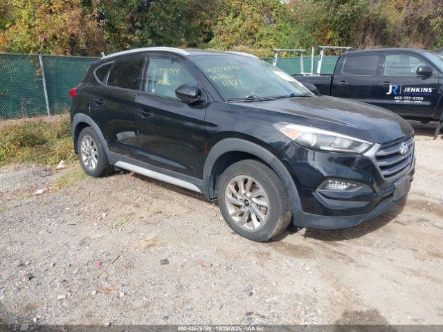  Salvage Hyundai TUCSON