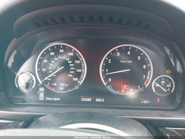 BMW 5 Series Image 12