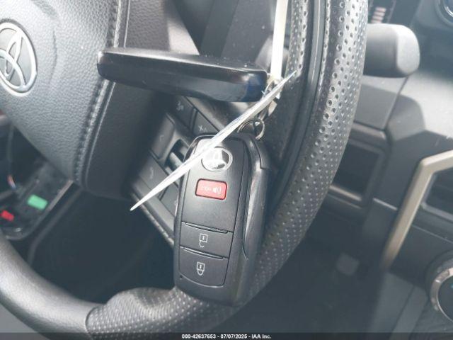 Toyota Tacoma Sr 4wd Image 10