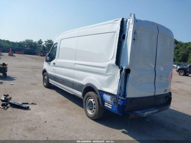 Ford Transit Image 16