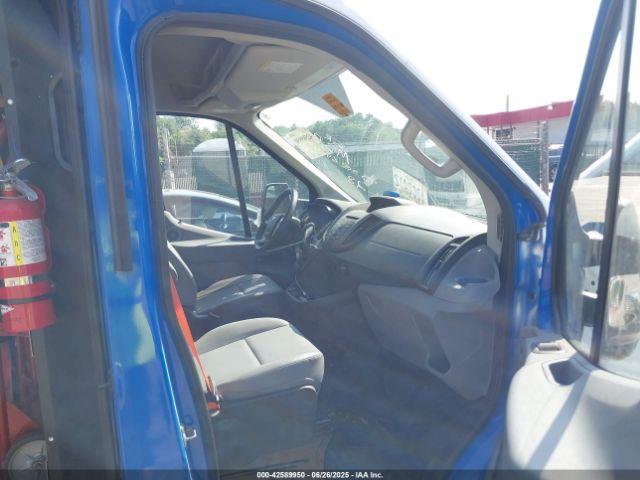 Ford Transit Image 7