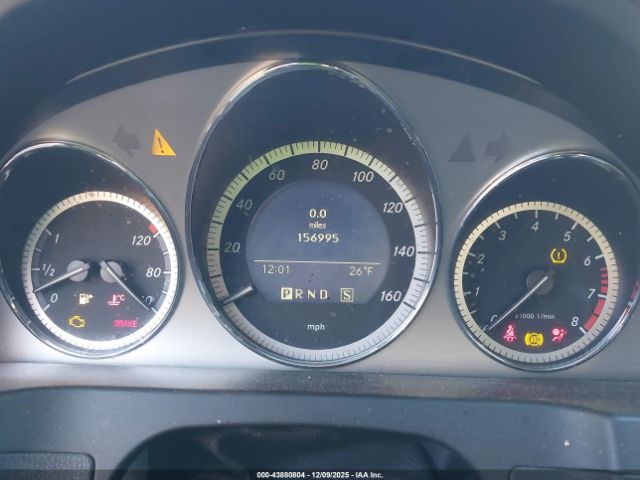 Mercedes-Benz C-Class Image 12