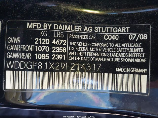 Mercedes-Benz C-Class Image 13