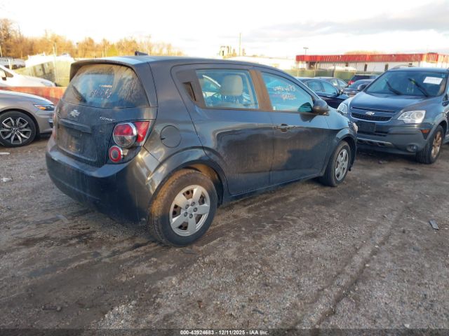 Chevrolet Sonic Ls Auto Image 10