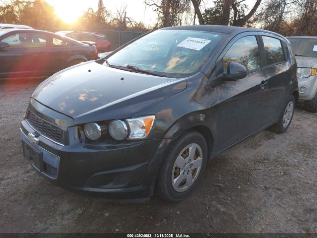 Chevrolet Sonic Ls Auto Image 12