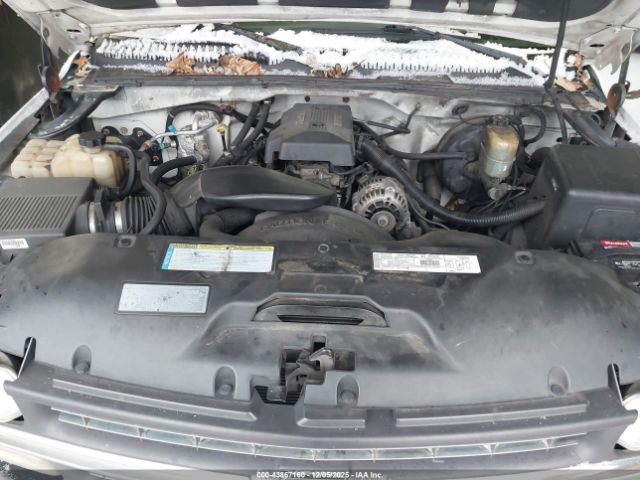 Chevrolet Silverado 1500 Image 11