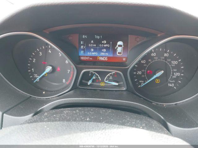 Ford Focus Se Image 11