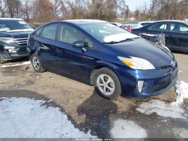  Salvage Toyota Prius