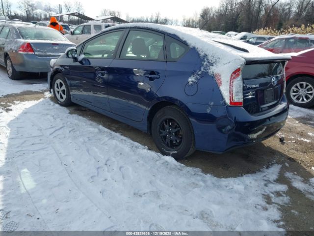 Toyota Prius Two Image 7