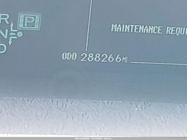 Toyota Prius Two Image 17