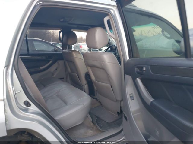 Toyota 4Runner Limited V8 Image 13