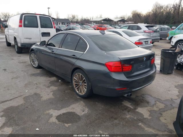 BMW 3 Series Image 2