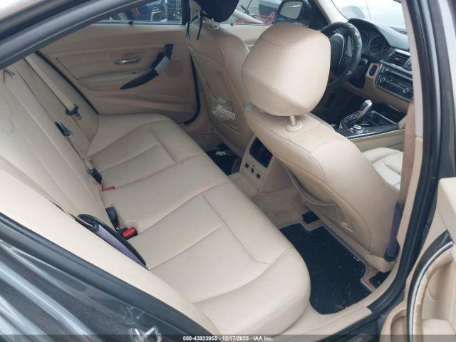 BMW 3 Series Image 11