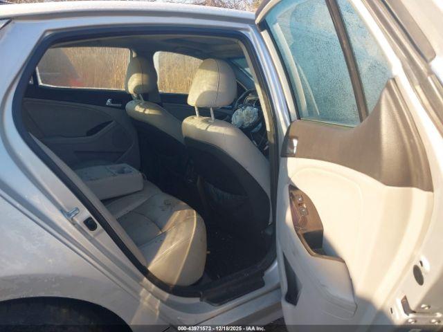 Kia Optima Ex Image 13