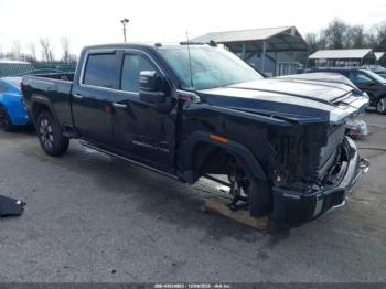  Salvage General Motors Sierra 2500HD