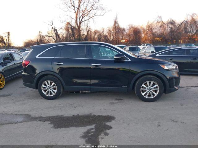 Kia Sorento 3.3l Lx Image 12