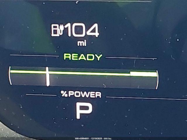 Audi e-tron Premium Quattro Image 15