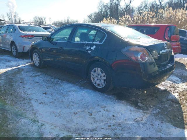 Nissan Altima 2.5 S Image 9