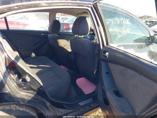 Nissan Altima 2.5 S Image 7