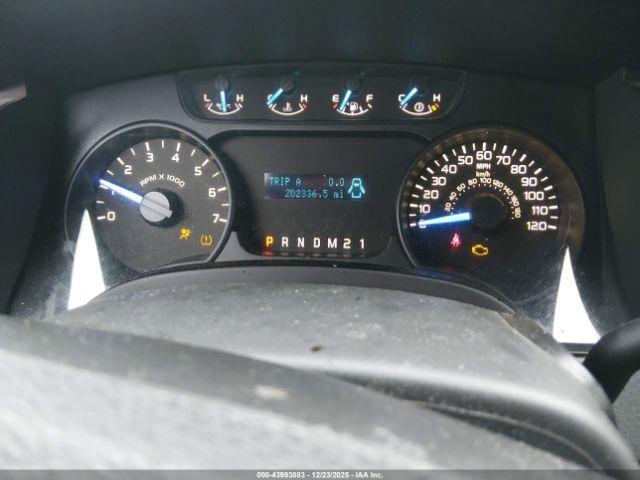 Ford F-150 Xl Image 2