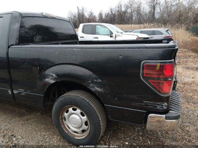 Ford F-150 Xl Image 13
