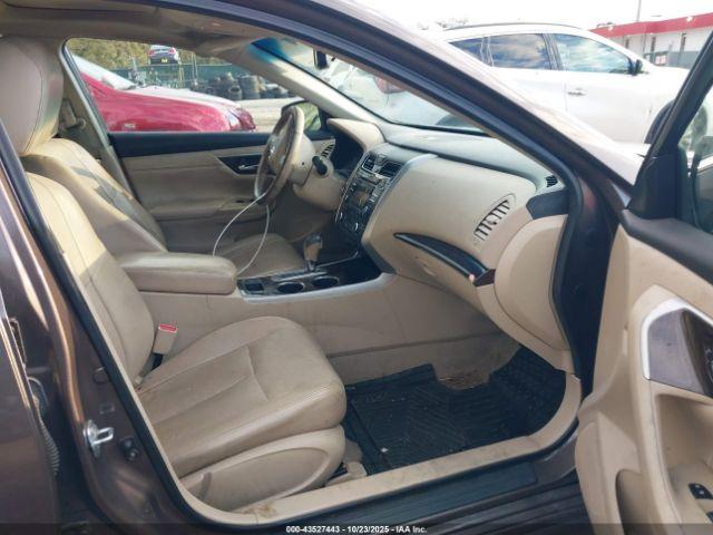 Nissan Altima 2.5 Sl Image 9